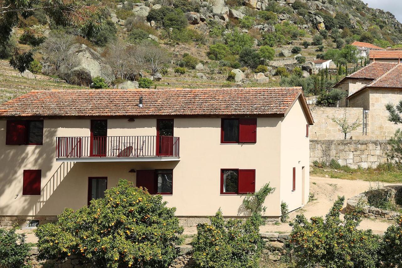 בית הארחה São João da Pesqueira 	Quinta Da Ferradosa Wines מראה חיצוני תמונה